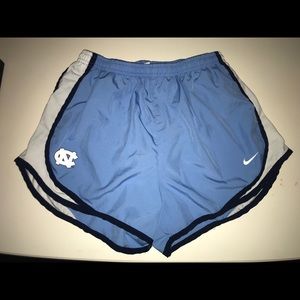Nike shorts UNC